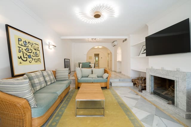 2 sypialnia Apartament na sprzedaż w Santa Ponsa, Calvià z basenem garażem - 895 000 € (Ref: 9864741)