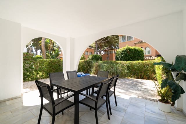 2 sypialnia Apartament na sprzedaż w Santa Ponsa, Calvià z basenem garażem - 895 000 € (Ref: 9864741)