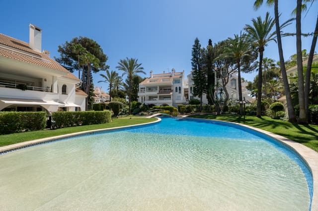 2 soveværelse Lejlighed til salg i Santa Ponsa, Calvià - € 895.000 (Ref: 9864741)