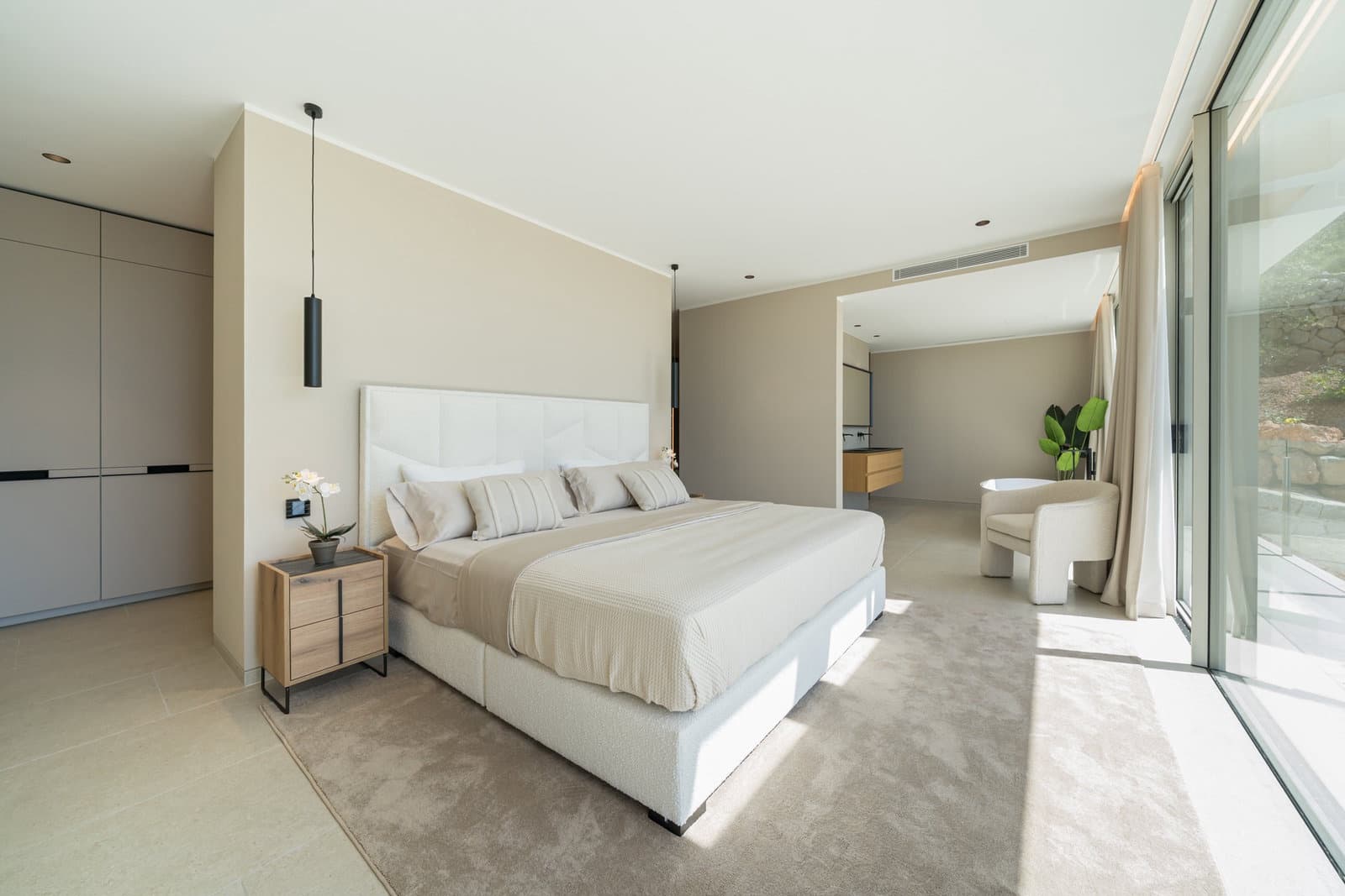 7 bedroom Villa for sale in Portals Nous with pool garage - € 11,450,000 (Ref: 9864742)