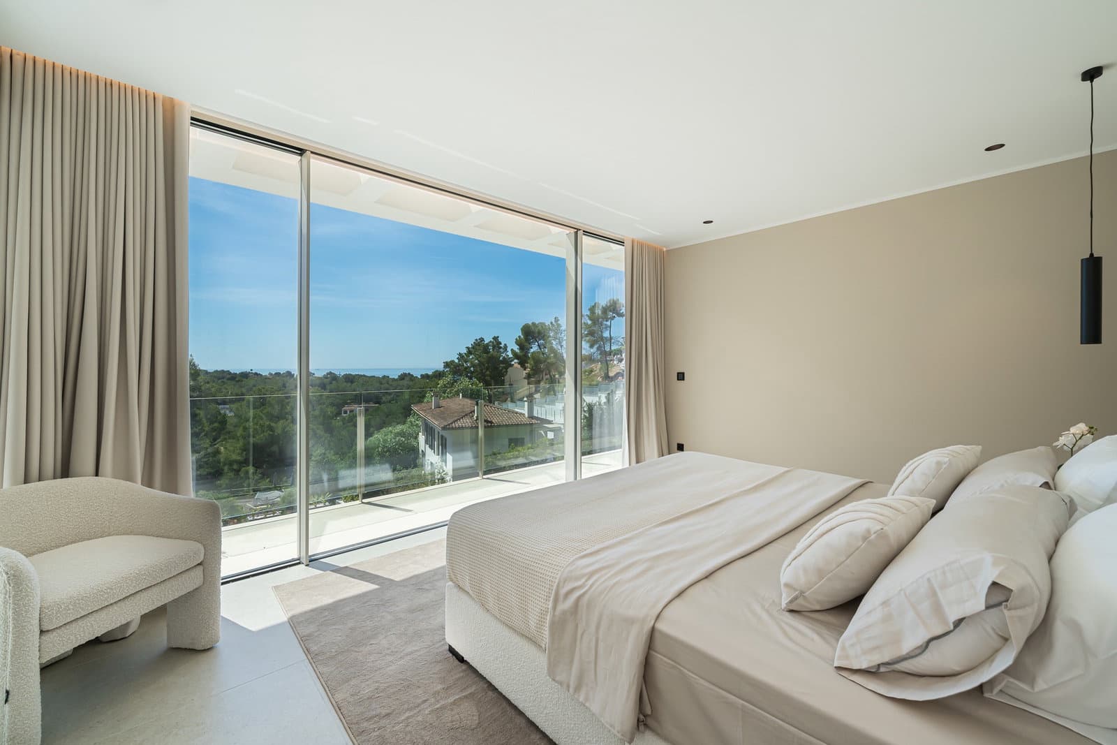 7 bedroom Villa for sale in Portals Nous with pool garage - € 11,450,000 (Ref: 9864742)