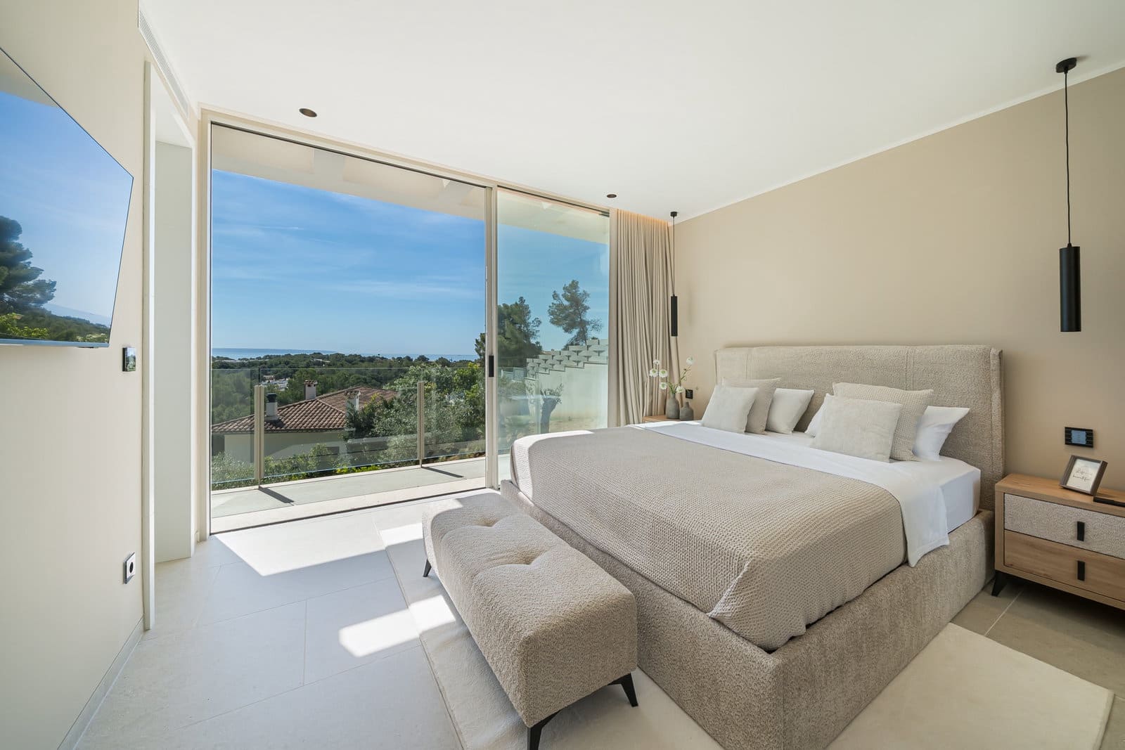 7 bedroom Villa for sale in Portals Nous with pool garage - € 11,450,000 (Ref: 9864742)