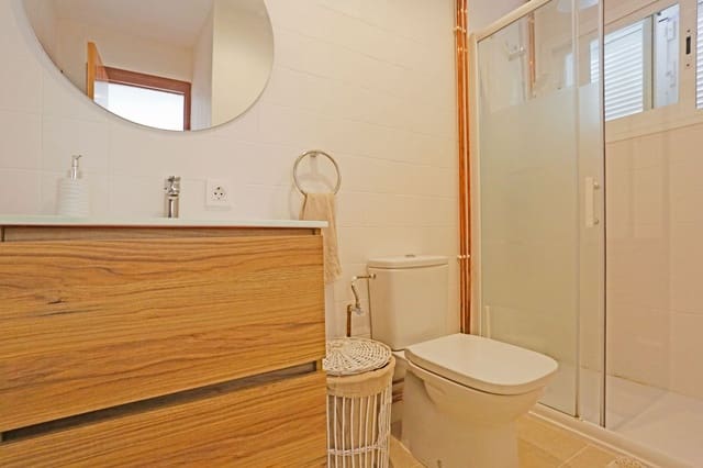 4 soveværelse Byhus til salg i Santa Ponsa, Calvià - € 1.150.000 (Ref: 9875859)