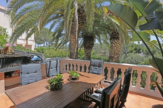 4 soveværelse Byhus til salg i Santa Ponsa, Calvià - € 1.150.000 (Ref: 9875859)