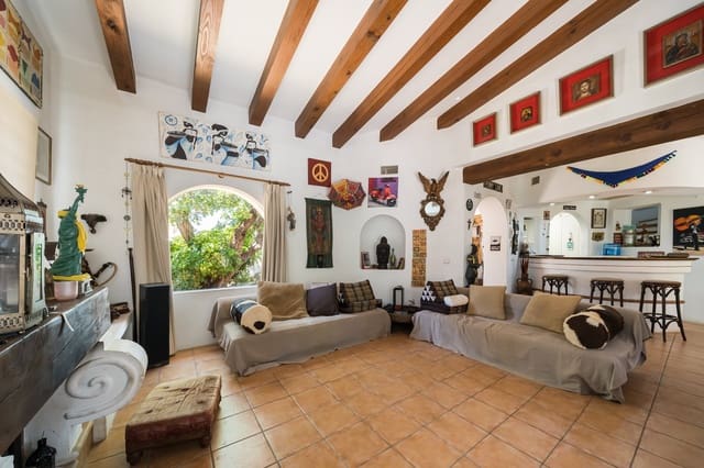 3 Zimmer Villa zu verkaufen in Santa Ponsa, Calvià mit Pool Garage - 1.250.000 € (Ref: 9884331)