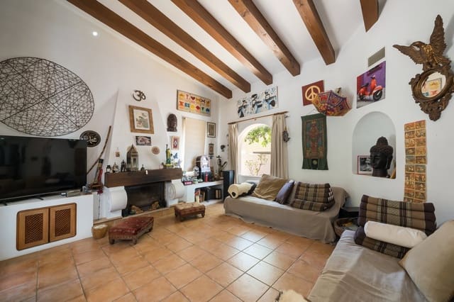 3 Zimmer Villa zu verkaufen in Santa Ponsa, Calvià mit Pool Garage - 1.250.000 € (Ref: 9884331)