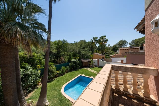 3 soverom Villa til salgs i Santa Ponsa, Calvià med svømmebasseng - € 1 250 000 (Ref: 9884331)