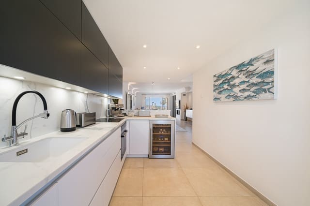 3 soverom Penthouse til salgs i Santa Ponsa, Calvià - € 2 700 000 (Ref: 9884332)