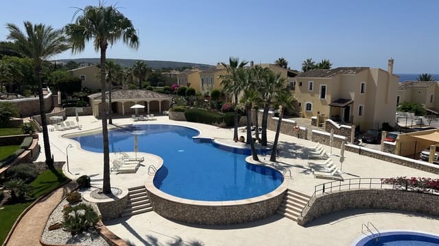 3 sovrum Lägenhet att hyra i Santa Ponsa, Calvià med pool - 4 500 € (Ref: 9896581)