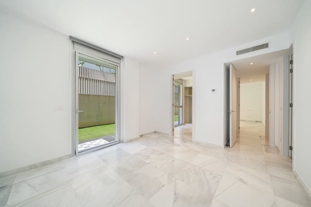 Appartement de 3 chambres à louer à La Seu, Palma de Mallorca avec piscine garage - 4 500 € (Ref: 9901618)