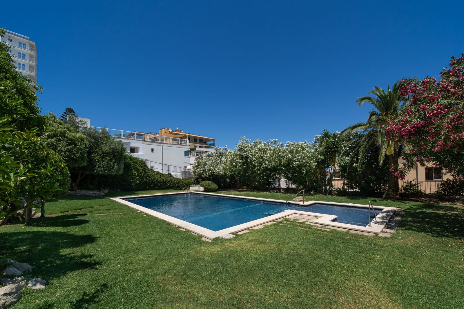 3 bedroom Flat for sale in Palma de Mallorca - € 1,590,000 (Ref: 9952304)
