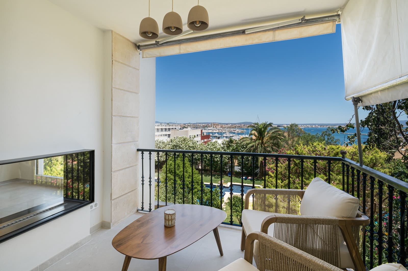3 bedroom Flat for sale in Palma de Mallorca - € 1,590,000 (Ref: 9952304)