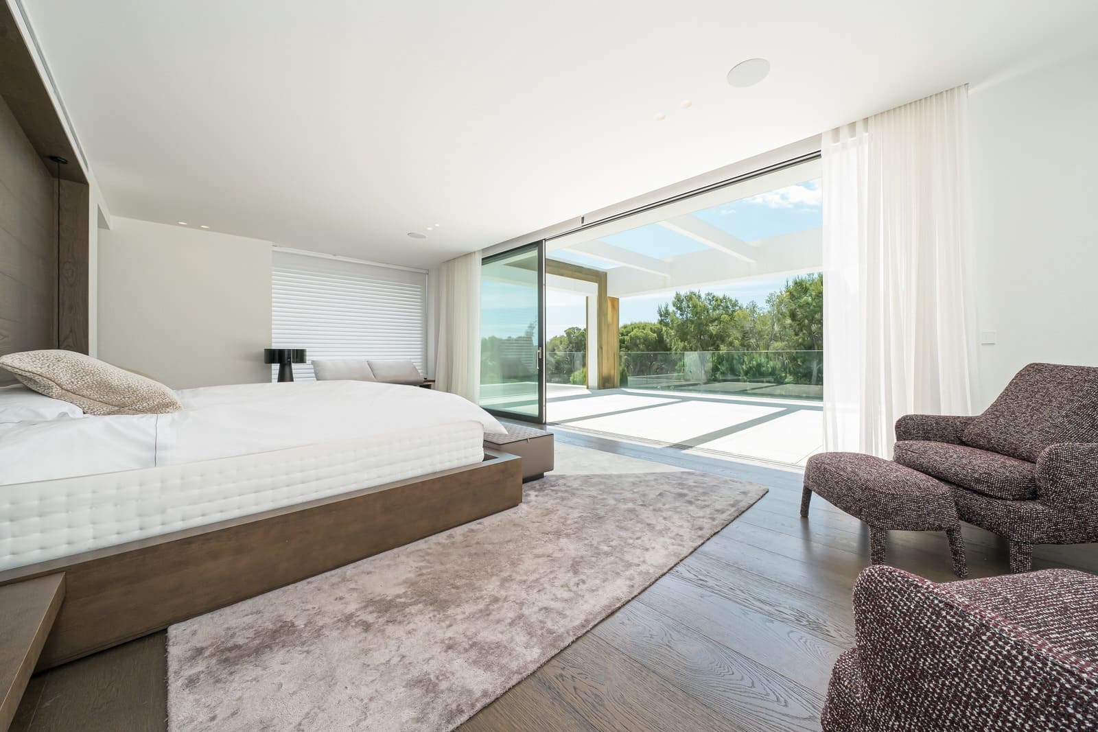 5 bedroom Villa for sale in Santa Ponsa with pool - € 6,450,000 (Ref: 9963406)