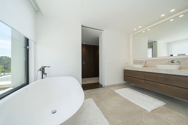 5 quarto Moradia para venda em Santa Ponsa, Calvià com piscina garagem - 6 450 000 € (Ref: 9963406)