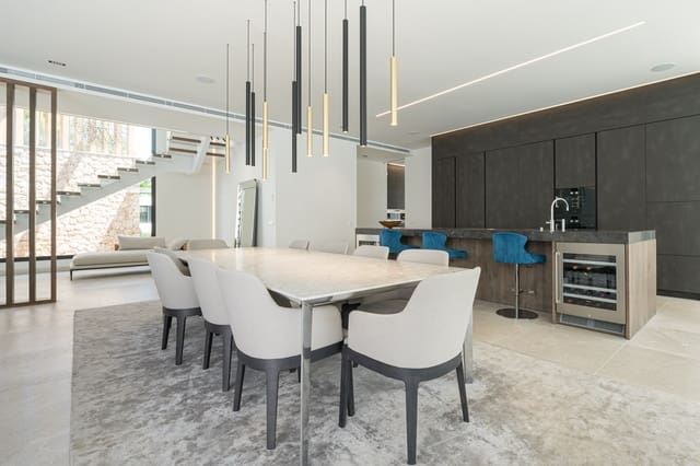 5 quarto Moradia para venda em Santa Ponsa, Calvià com piscina - 6 450 000 € (Ref: 9963406)