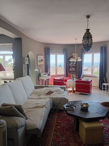7 chambre Villa/Maison à vendre à Benissa avec piscine garage - 880 000 € (Ref: 10106547)