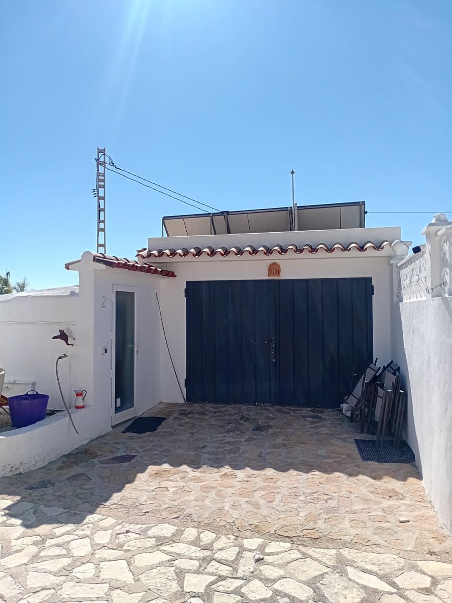 7 bedroom Villa for sale in Benissa with pool garage - € 880,000 (Ref: 10106547)