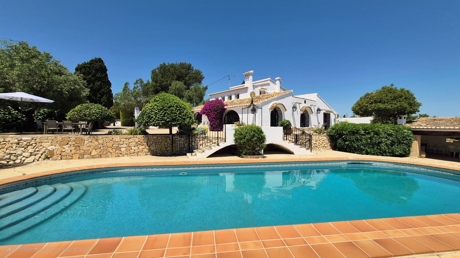 5 soveværelse Finca/Landehus til salg i Benissa med swimmingpool garage - € 1.725.000 (Ref: 9058231)