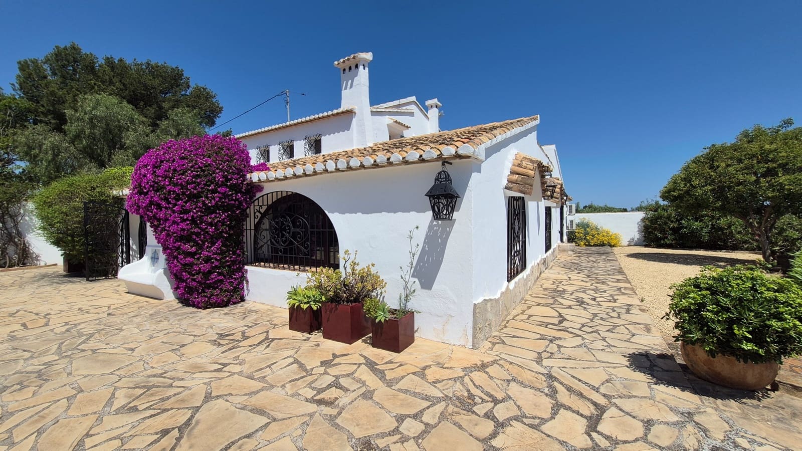 5 soveværelse Finca/Landehus til salg i Benissa med swimmingpool garage - € 1.725.000 (Ref: 9058231)