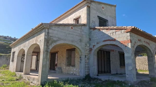 3 bedroom Finca/Country House for sale in Benissa - € 577,000 (Ref: 9099705)
