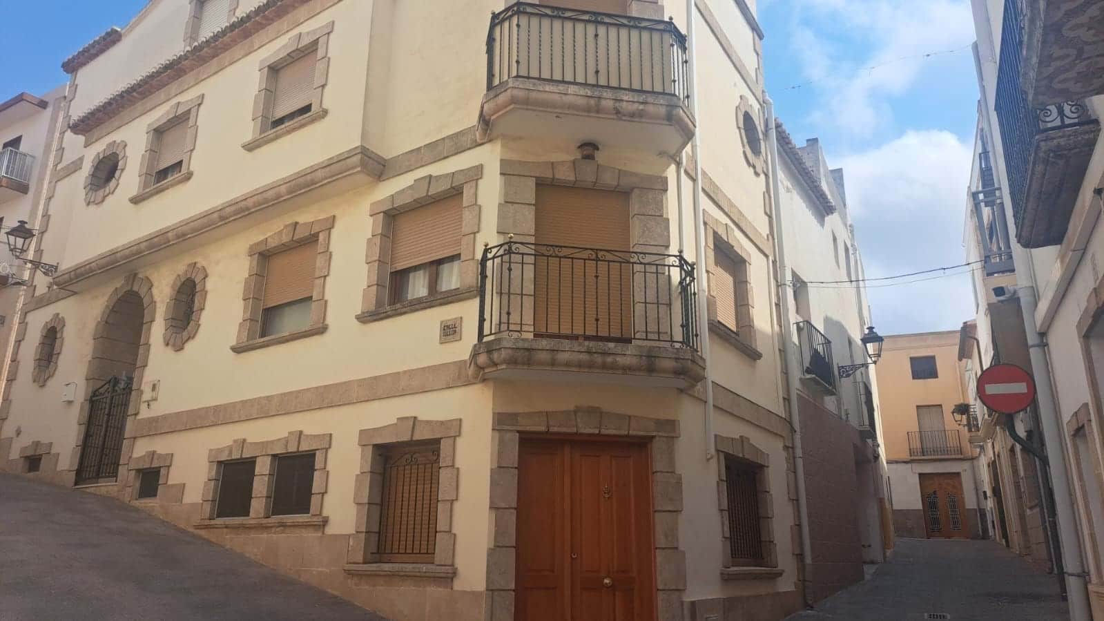 5 bedroom Townhouse for sale in Benitachell / Benitatxell - € 400,000 (Ref: 9129256)