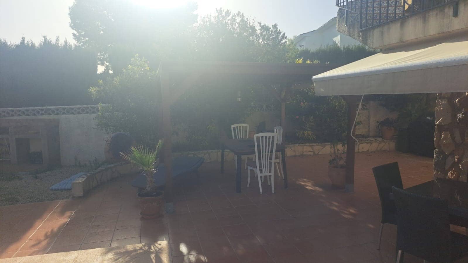 Chalet de 4 habitaciones en Teulada en venta con piscina - 940.000 € (Ref: 9400152)