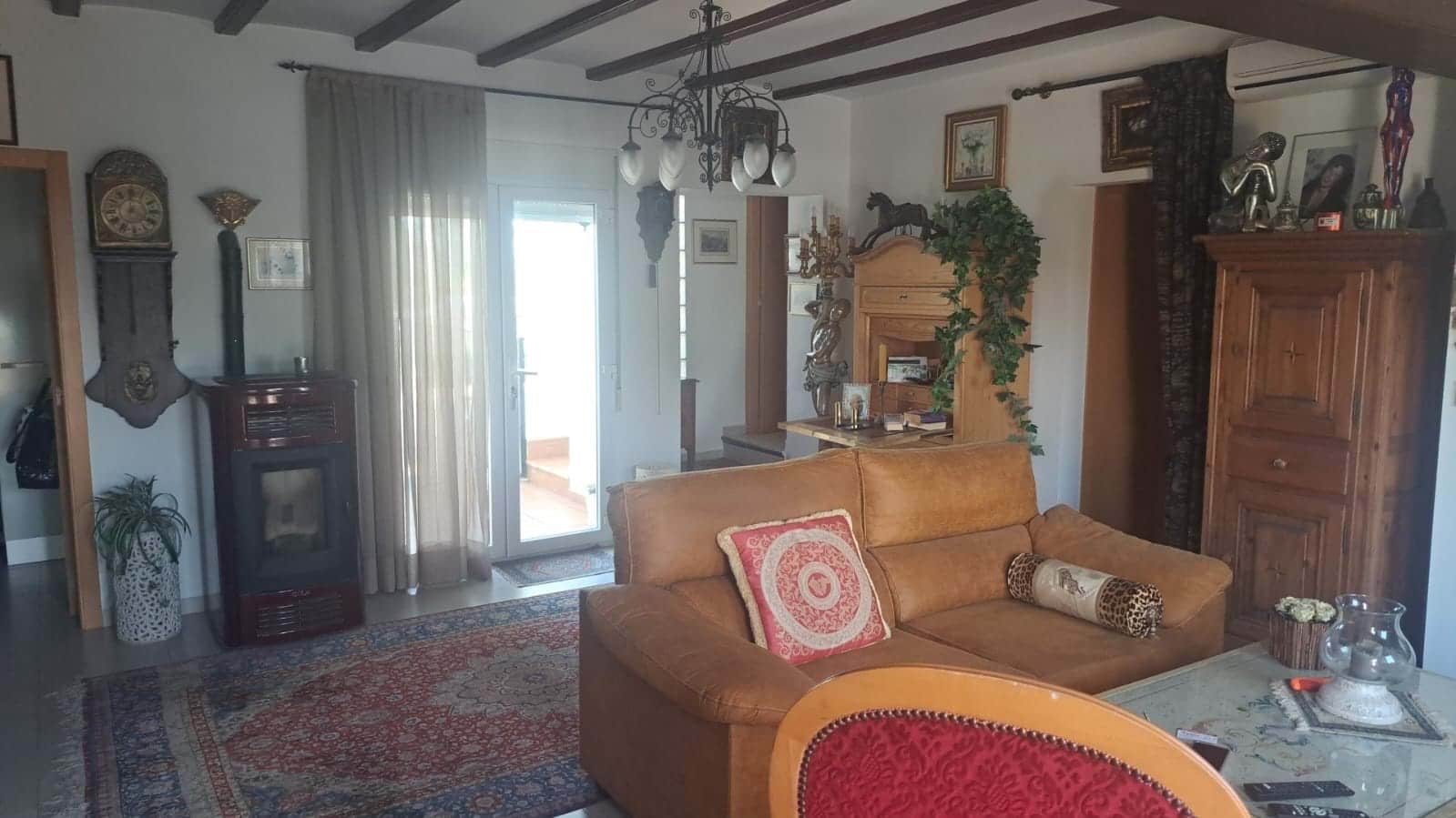 Chalet de 4 habitaciones en Teulada en venta con piscina - 940.000 € (Ref: 9400152)