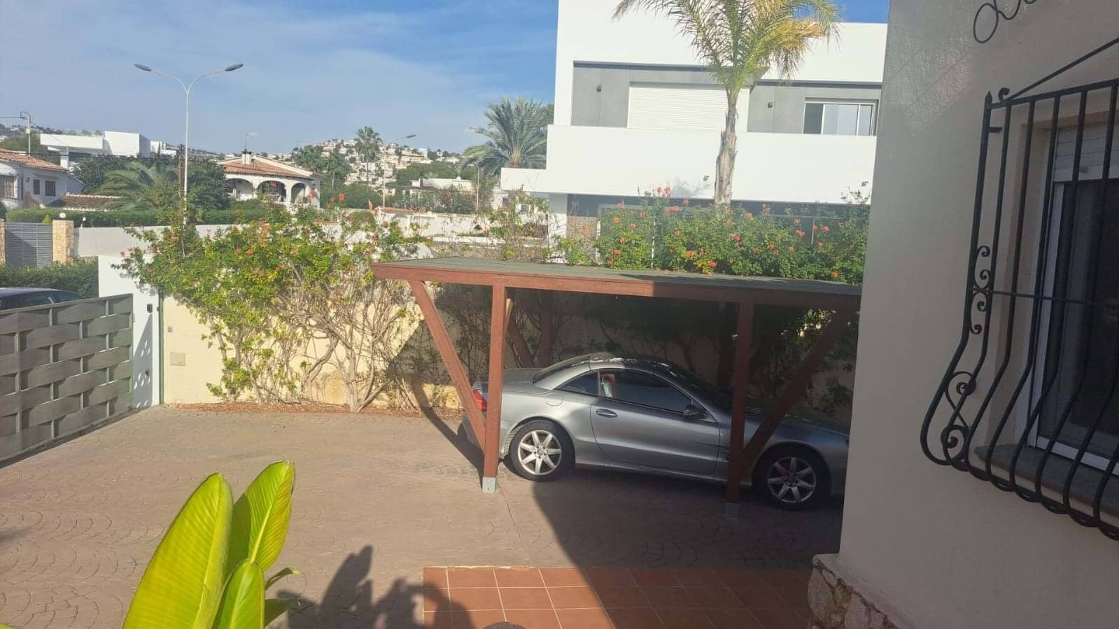 Chalet de 4 habitaciones en Teulada en venta con piscina - 940.000 € (Ref: 9400152)