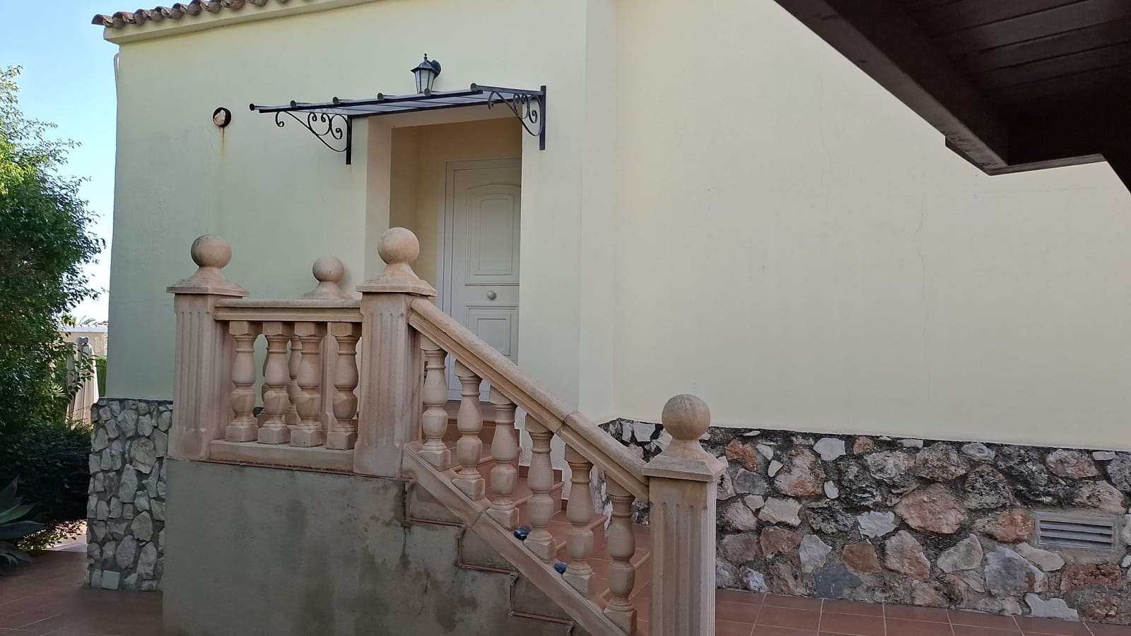 Chalet de 4 habitaciones en Teulada en venta con piscina - 940.000 € (Ref: 9400152)