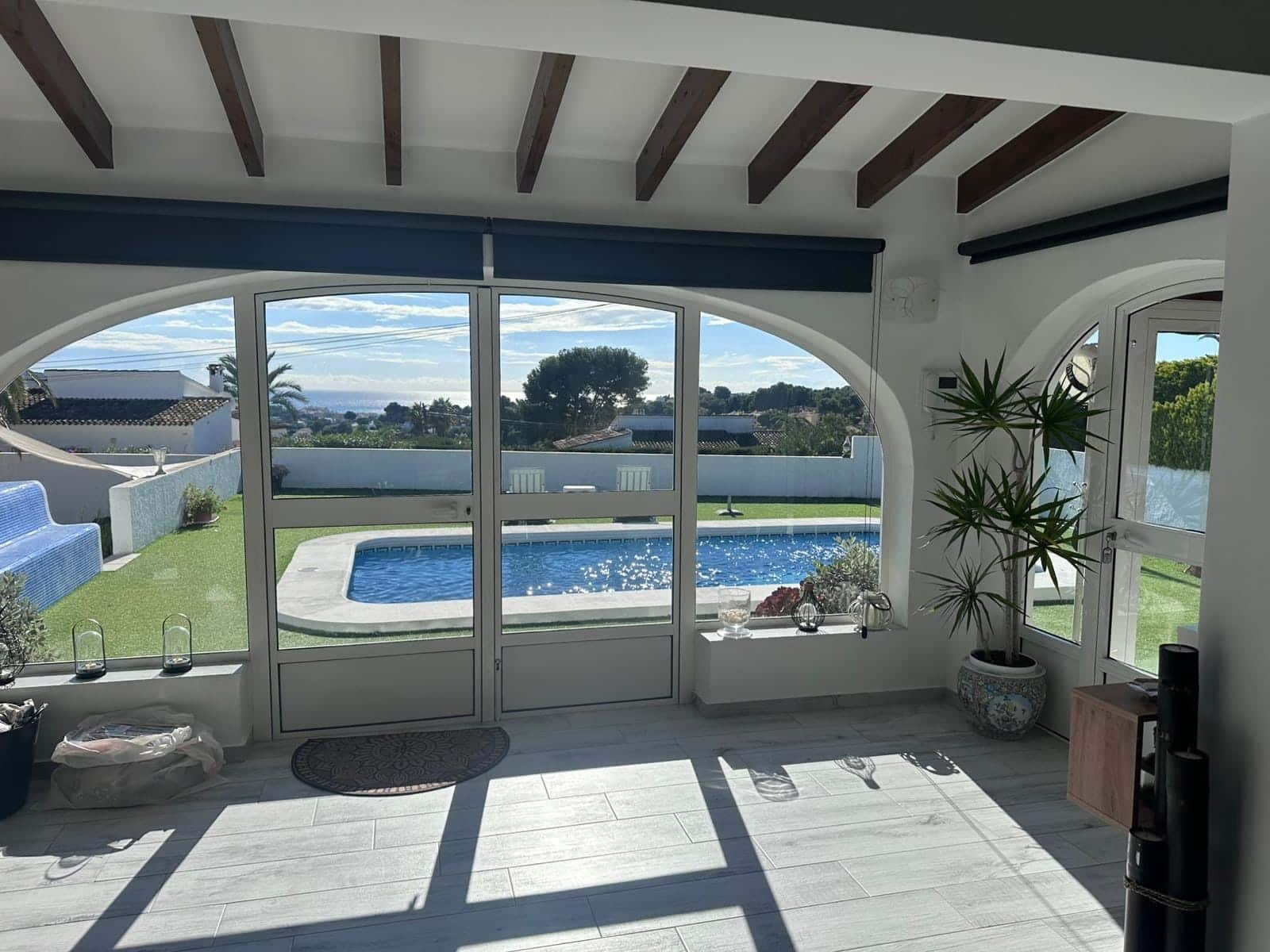 3 soveværelse Villa til salg i Teulada med swimmingpool garage - € 975.000 (Ref: 9400153)