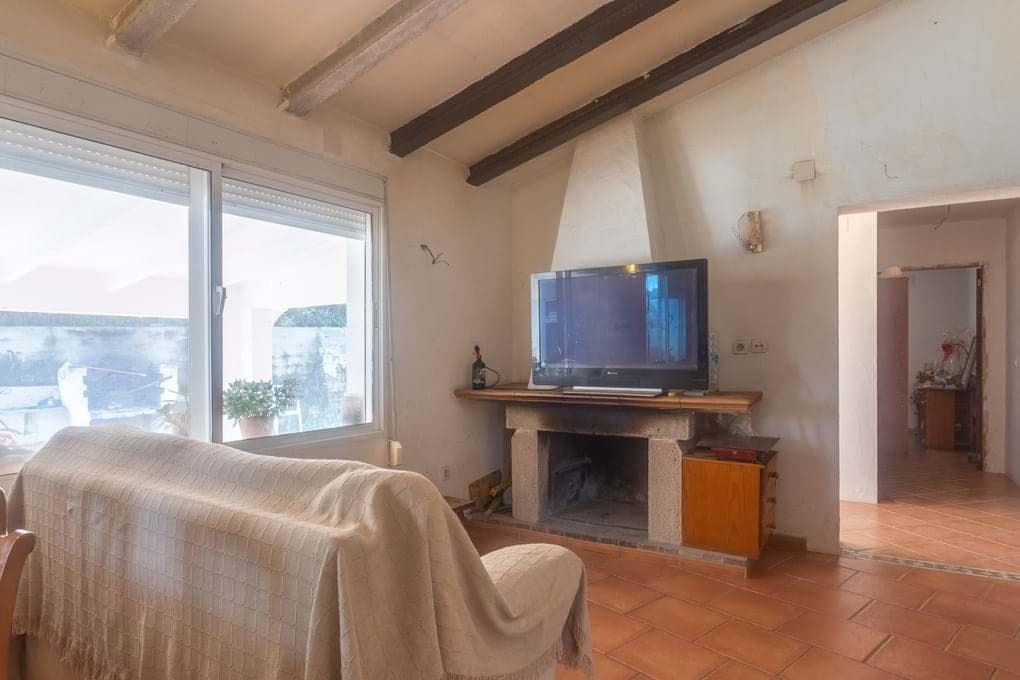 4 bedroom Finca/Country House for sale in Teulada with pool garage - € 585,000 (Ref: 9404669)