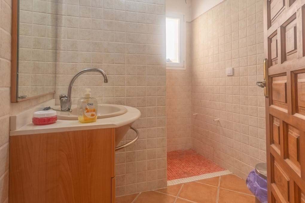 4 bedroom Finca/Country House for sale in Teulada with pool garage - € 585,000 (Ref: 9404669)