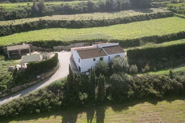 4 soverom Finca/Herregård til salgs i Teulada Pueblo, Teulada-Moraira med svømmebasseng garasje - € 585 000 (Ref: 9404669)