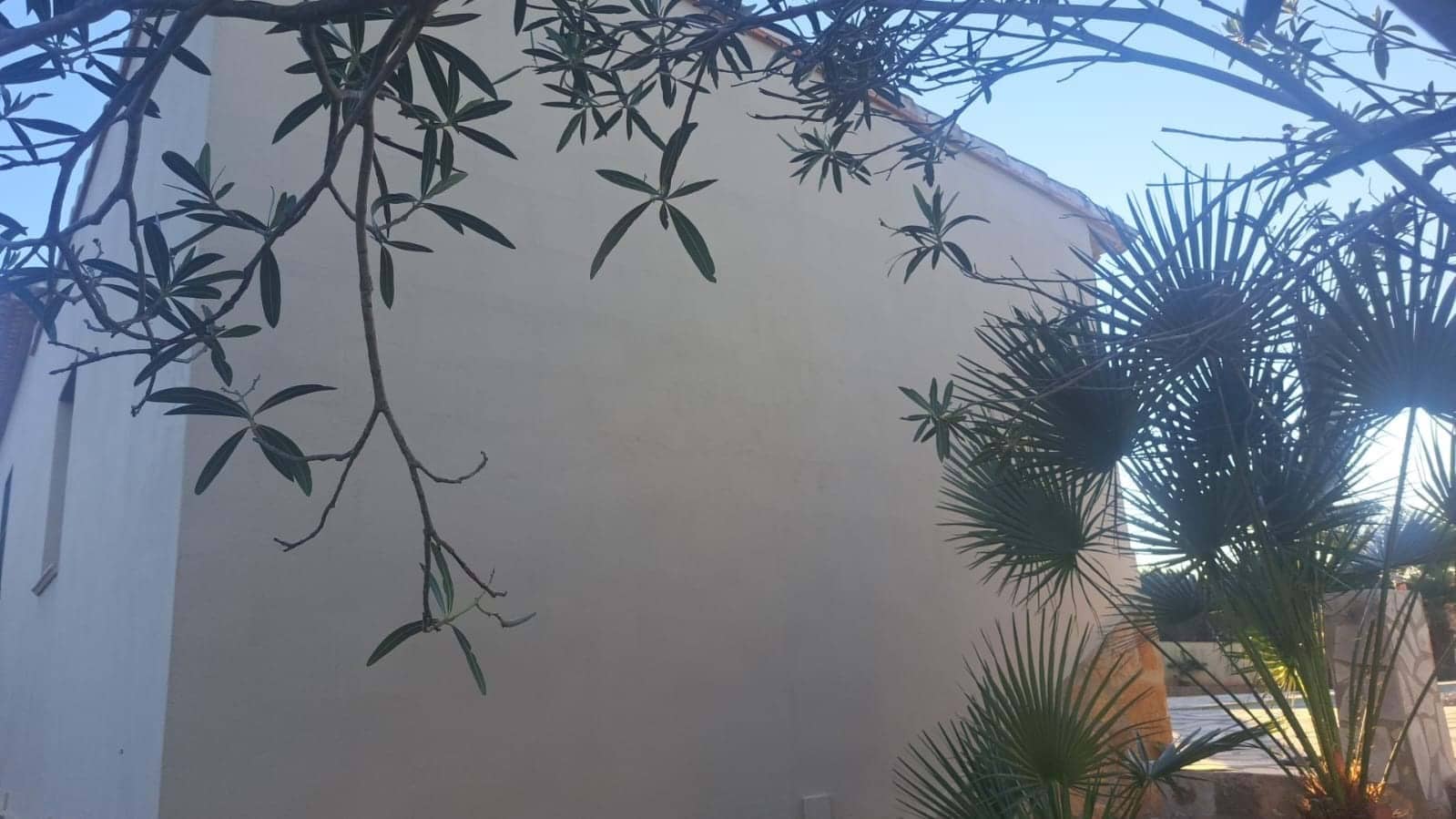 3 sypialnia Finka/Dom wiejski na sprzedaż w Quatretondeta z basenem garażem - 265 000 € (Ref: 9432720)