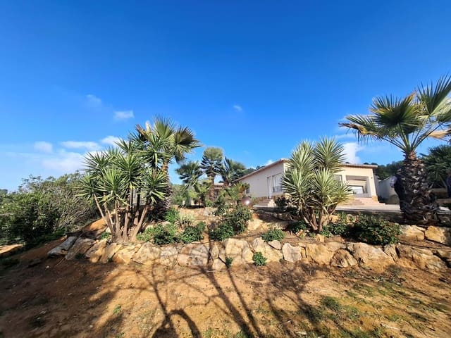 3 Zimmer Finca/Landgut zu verkaufen in Quatretondeta mit Pool Garage - 265.000 € (Ref: 9432720)