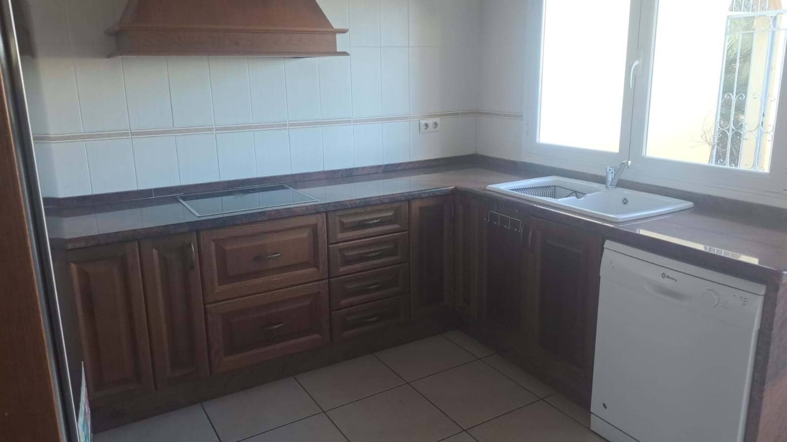 Chalet de 4 habitaciones en Javea / Xàbia en venta con piscina garaje - 875.000 € (Ref: 9445431)