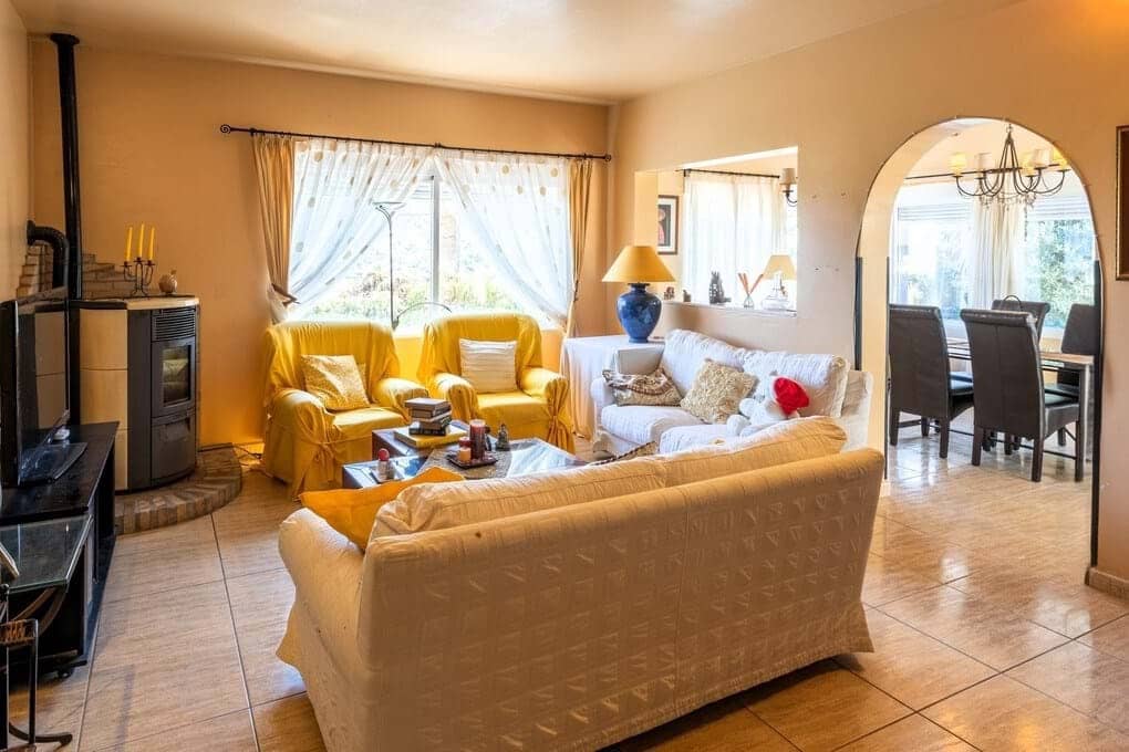Finca/Casa Rural de 2 habitaciones en Benitachell / Benitatxell en venta - 450.000 € (Ref: 9912242)