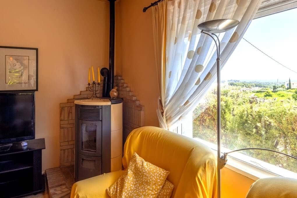Finca/Casa Rural de 2 habitaciones en Benitachell / Benitatxell en venta - 450.000 € (Ref: 9912242)