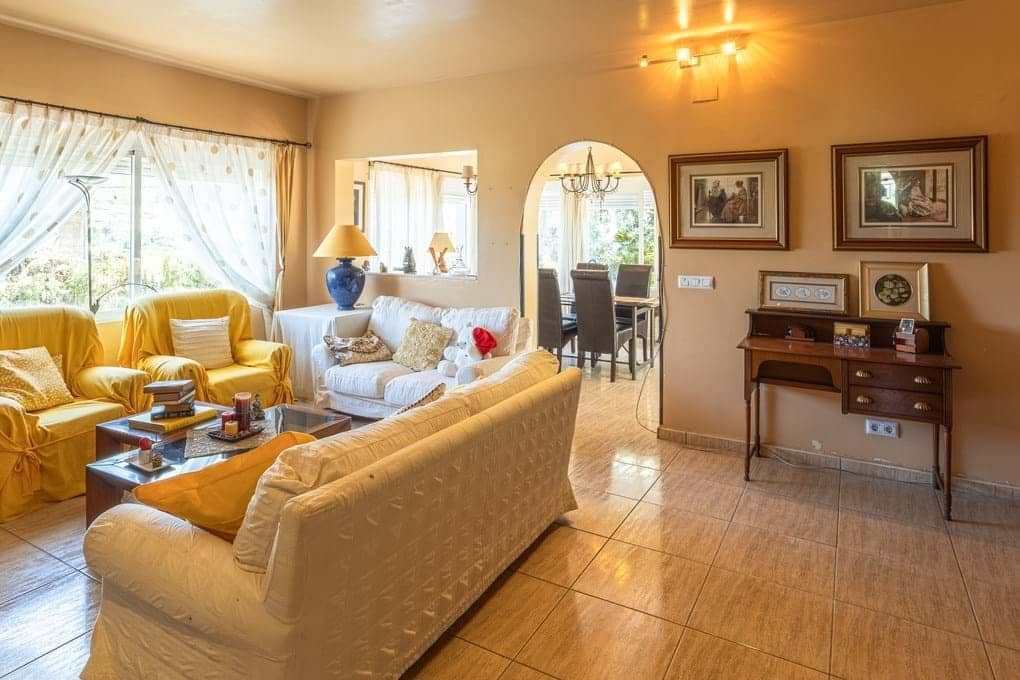 Finca/Casa Rural de 2 habitaciones en Benitachell / Benitatxell en venta - 450.000 € (Ref: 9912242)