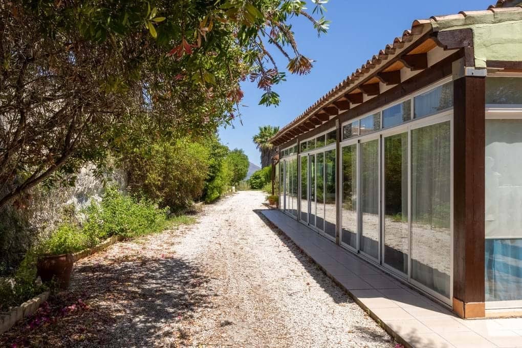 Finca/Casa Rural de 2 habitaciones en Benitachell / Benitatxell en venta - 450.000 € (Ref: 9912242)