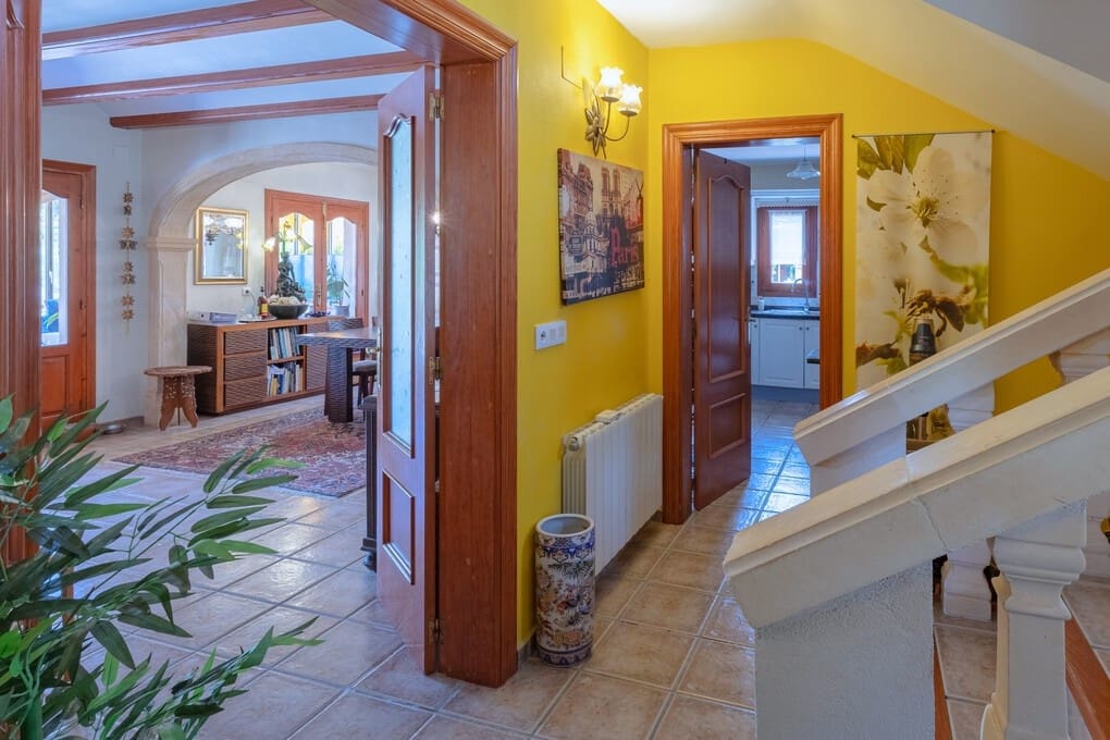 3 Zimmer Finca/Landgut zu verkaufen in Benissa mit Pool Garage - 720.000 € (Ref: 9965682)