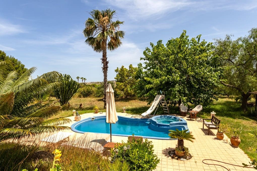 3 Zimmer Finca/Landgut zu verkaufen in Benissa mit Pool Garage - 720.000 € (Ref: 9965682)