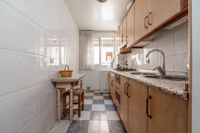 1 bedroom Flat for rent in Armilla - € 600 (Ref: 10003812)