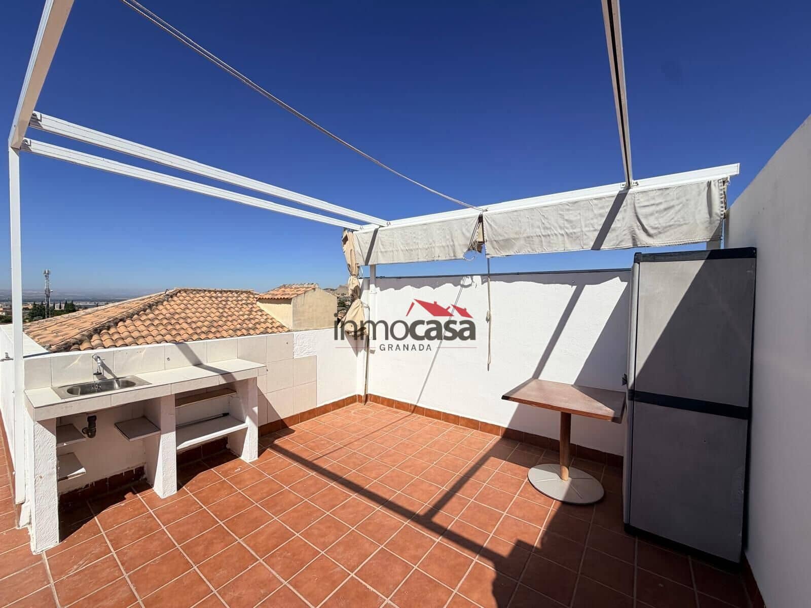 2 bedroom Flat for rent in Peligros with garage - € 650 (Ref: 10003813)