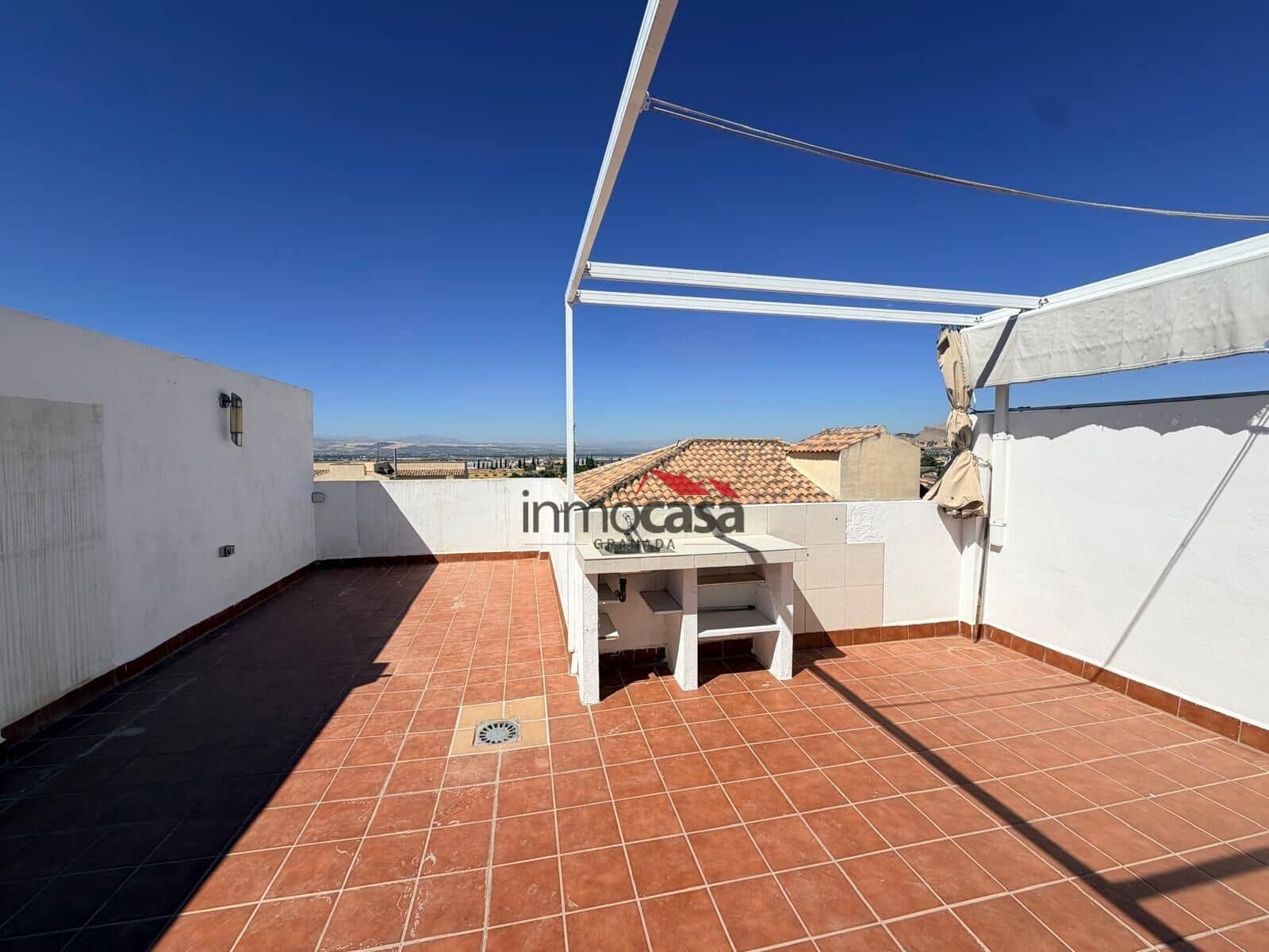 2 bedroom Flat for rent in Peligros with garage - € 650 (Ref: 10003813)