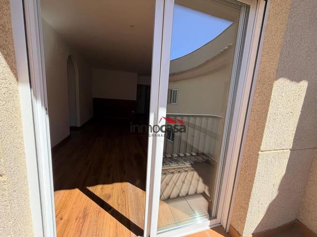 2 bedroom Flat for rent in Peligros with garage - € 650 (Ref: 10003813)