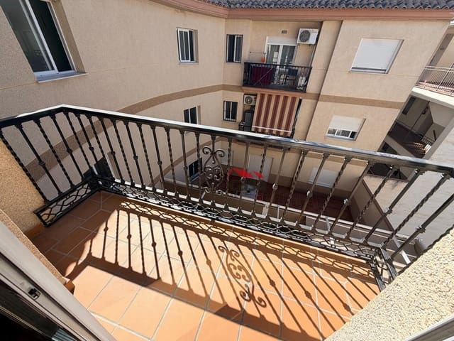 2 bedroom Flat for rent in Peligros with garage - € 650 (Ref: 10003813)