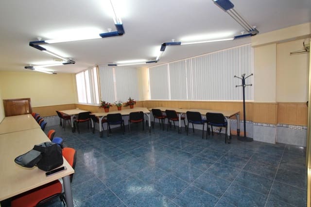 Local Comercial de 3 habitaciones en Gabia Grande, Las Gabias en venta - 99.000 € (Ref: 10005743)