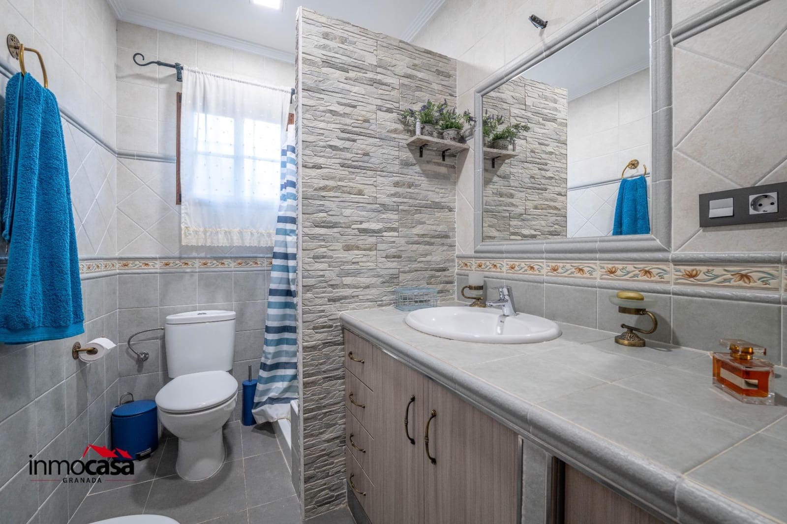2 chambre Villa/Maison à vendre à Guajar Fondon avec garage - 175 000 € (Ref: 10015700)
