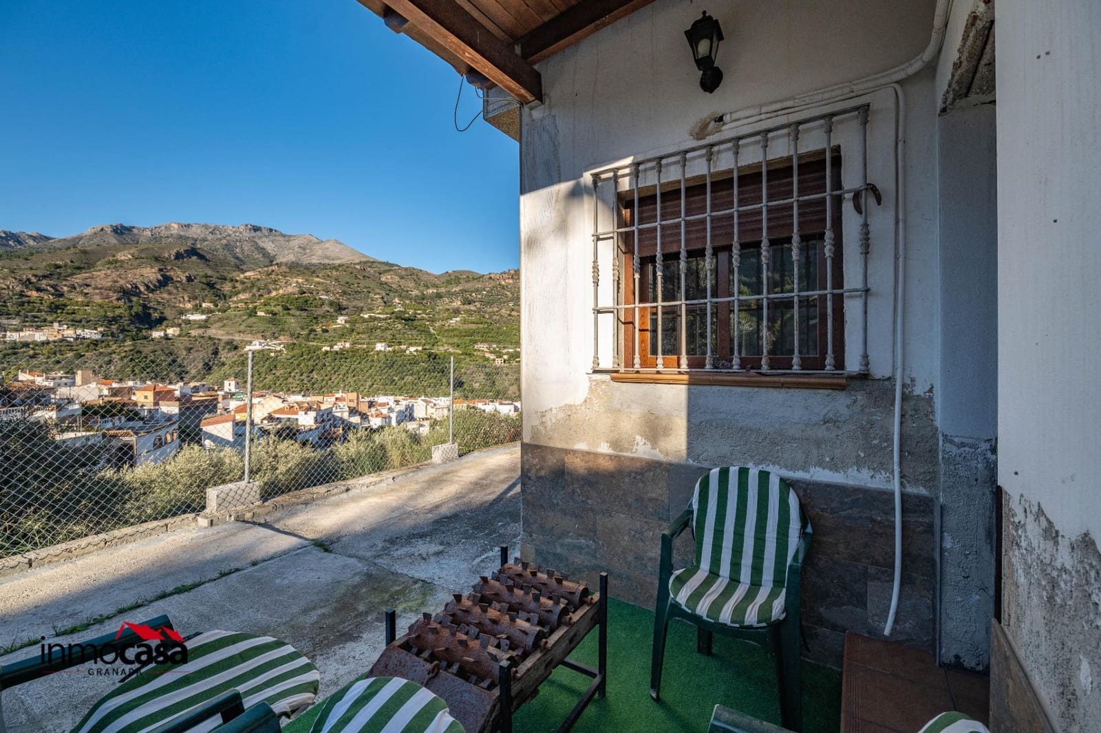 2 chambre Villa/Maison à vendre à Guajar Fondon avec garage - 175 000 € (Ref: 10015700)